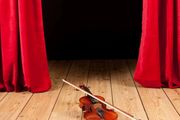 小提琴演奏者如何提高舞臺表現能力？