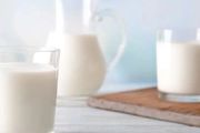 牛奶喝多了易得腎結石？腎結石患者到底能不能補鈣呢？