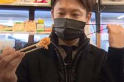 日本記者人生第一次嘗試鹹鴨蛋和麻辣小龍蝦，反應亮了！中國網友看完笑翻：是個狠人！