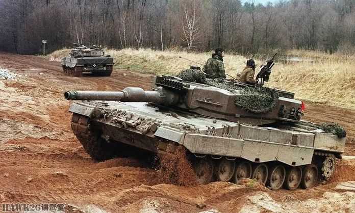 荷蘭陸軍的豹2A4主戰坦克