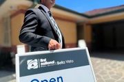 澳洲持續加息，澳人還貸壓力暴增，大量房主被迫出售或出租房產