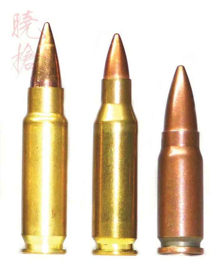 從左到右依次為比利時的5.7×28mm、德國的4.6×30mm、我國的5.8×21mm，我們的彈長最