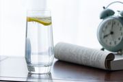 白開水超過16小時，堪比「慢性毒藥」？避開五個喝水誤區
