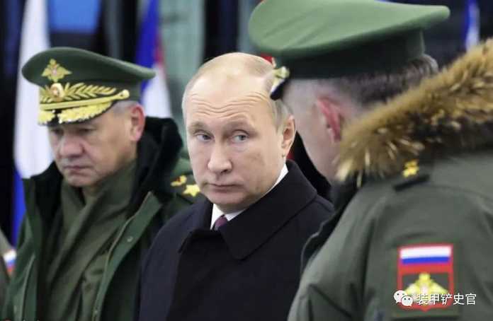 美國頂級俄羅斯專家安吉拉·斯坦特表示，俄羅斯在烏克蘭正面臨嚴重的軍事挫折，但普京仍相信他可以取得勝利