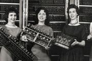 第一臺計算機背後的女性們 | 歷史上的今天