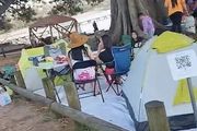 雪梨熱門海灘湧入上百位露營者，居然在棒球帽裡上廁所！當地居民苦不堪言！