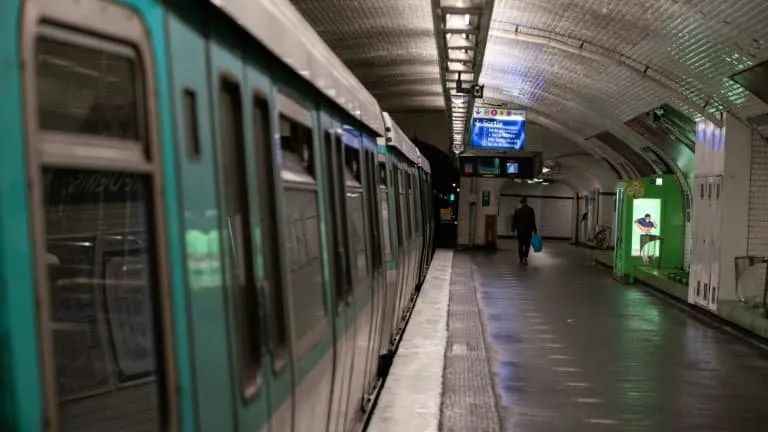 巴黎單次地鐵票也將在2023年上調價格