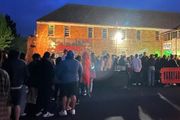 萬聖節前夜，紐西蘭這個知名鬼屋爆滿，排隊幾百米……