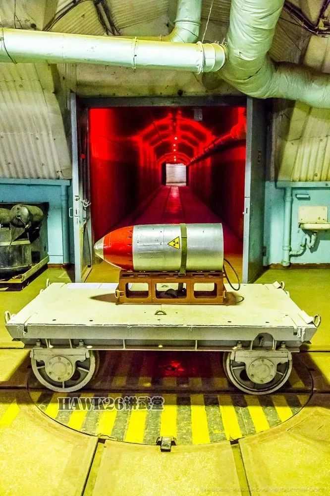 儲存核彈頭的是「820RTB」工程
