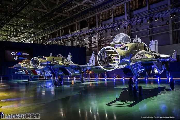 三架不同裝配狀態的米格-35戰鬥機