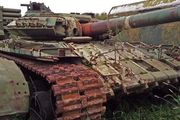 俄軍迷偷拍庫賓卡樣車場 古怪坦克無人識