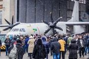 烏克蘭推出新型運輸機 總統波羅申科親臨祝賀