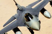 死亡天使：F-16「蝰蛇」戰鬥機飛行員的戰爭回憶（1）