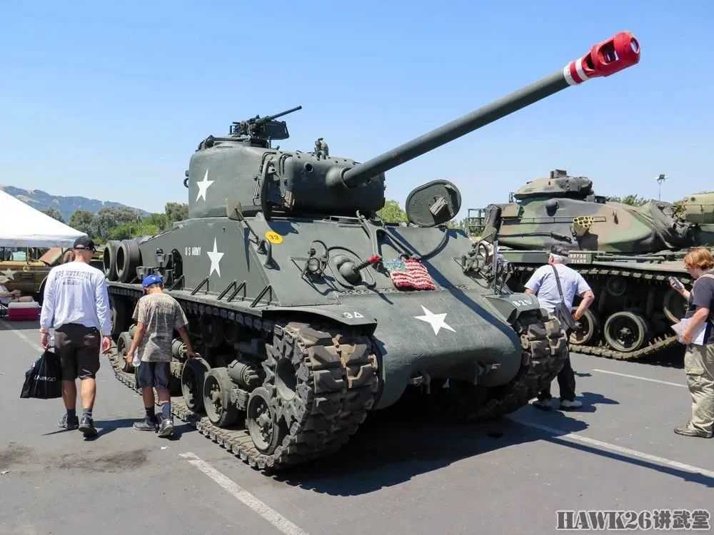 M4A3E8謝爾曼坦克