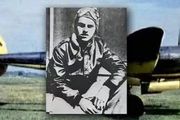 二戰末，一架P-38叛逃，飛行員聲稱要加入德軍打蘇聯，行為堪比49年加入國軍