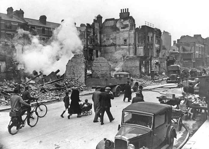 遭受德軍轟炸的英國城鎮